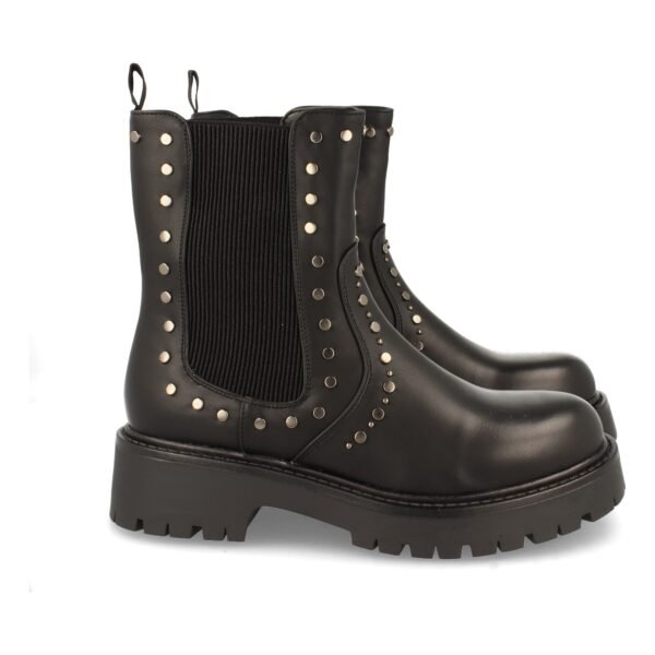 Botin de Tac?n con Tachuelas y Elastico
