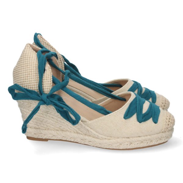 Sandalia de Cu?a con Cordones
