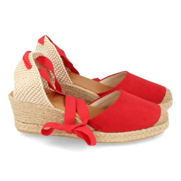 Sandalia de Cu?a con Yute y Cordones