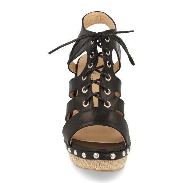 Sandalia con Cu?a de Rafia, Tachuelas y Cordones - Imagen 3