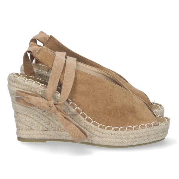 Sandalia de Cu?a con Yute y Cordones