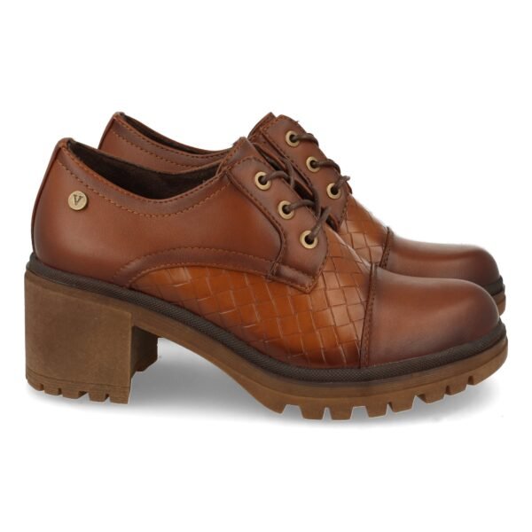 Zapato de Tac?n con Cordones