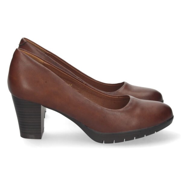 Zapato de Tacon con Punta Redonda